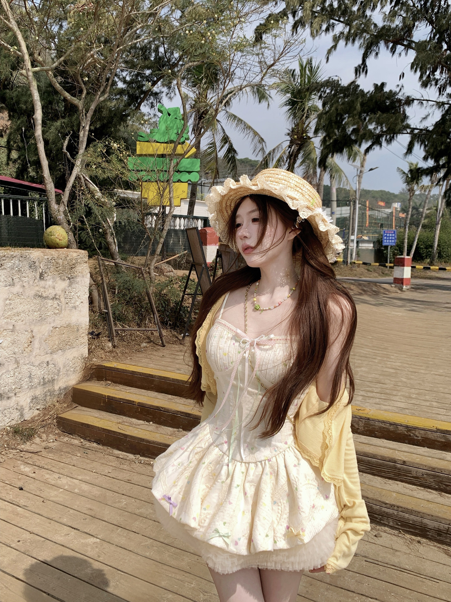 루이 茜 코코넛 나무 숲 우유 푸 봄 여름 달콤한 스타일 반신 스커트 오픈 가디건 드레스 r66532-1h
