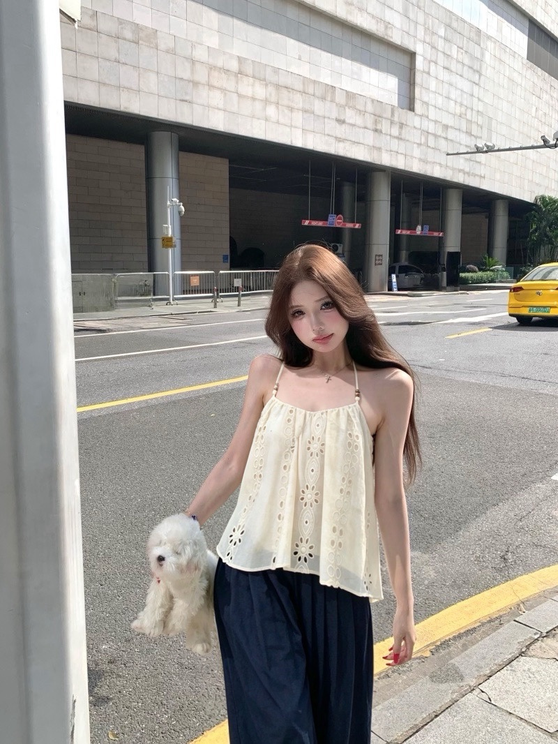 실사 휴가 바람 홀로우 아웃 자수 비즈 캐미솔 부드러운 민소매 맨위 여름