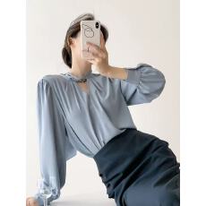 批发有货雾霾蓝飘带领镂空衬衫女2026春秋新款高级感职业通勤<b class='q'>缎面</b>衬衣