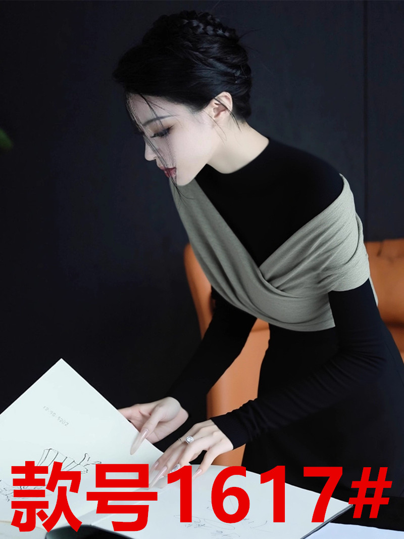 가을 겨울 자이언트 잘 생긴 디자인 센스 맨위 한 부서 chic Chic 작은 대중 아니요 명중 섹션 외국 가스 연령 감소 검정색 티셔츠 여성