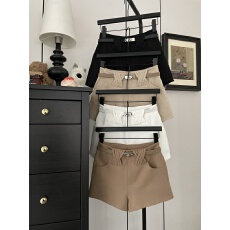 批发实拍 西装短裤女外穿秋冬高腰<b class='q'>休闲</b>阔腿裤配腰带a字短裤子靴裤<b class='q'>热裤</b>