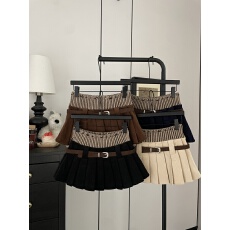 批发实拍 罗纹拼接腰头米色灯芯绒<b class='q'>百褶</b><b class='q'>短裙</b>附赠腰带