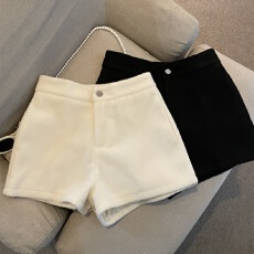 批发实拍  推荐~纯欲风甜辣妹性感高腰复古毛呢阔腿短裤女