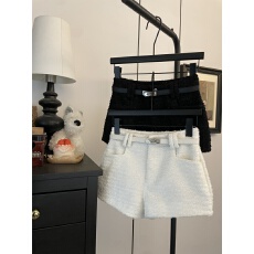 批发实拍 小香风<b class='q'>白色</b>短裤女外穿秋冬高腰a字休闲阔腿裤配腰带西装裤子