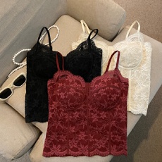 批发实拍 <b class='q'>蕾丝</b>吊带背心女内搭秋冬季马甲线带胸垫美背<b class='q'>文胸</b>一体打底