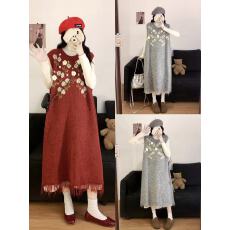 批发大量出货 秋冬舒适针织打底衫+法式立体花流苏针织<b class='q'>背心裙</b>潮妈套装