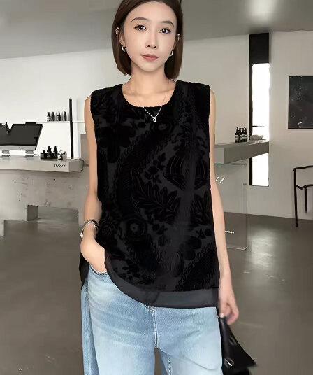 보스 주 프랑스식 레트로 여름 품격 페이크 레이어드 식물 플러시 자카드 云端 화이트 민소매 맨위 여성