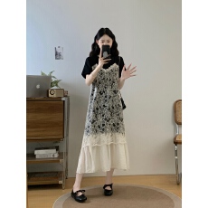 批发实拍<b class='q'>大码</b>女装2026夏季新款法式时尚洋气蕾丝拼接宽松显瘦连衣裙