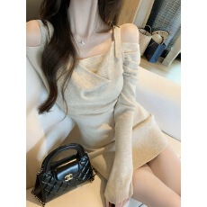 批发JustQin 10/20【秋日美神】25秋冬新款气质性感针织<b class='q'>连衣裙</b>短裙女