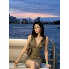 批发House of CB 性感奢华裸色薄纱手工装饰迷你连衣裙Iolana