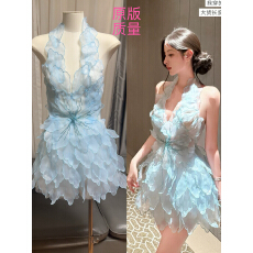 批发For Fay 冰雾蓝精灵羽裙/定制花瓣挂脖<b class='q'>连衣裙</b>女V领收腰露背<b class='q'>蓬蓬裙</b>