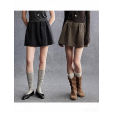 批发混色澳洲美丽诺羊毛 时髦高智miu风小A字连腰捏褶短半<b class='q'>裙</b>