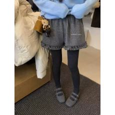 批发韩国东大门冬季新款木耳花边灰色毛呢短裤女百搭显瘦休闲a字靴裤