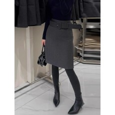 批发2025冬季新款韩版学院风配腰带A字半身裙女小个子防走光毛呢中裙