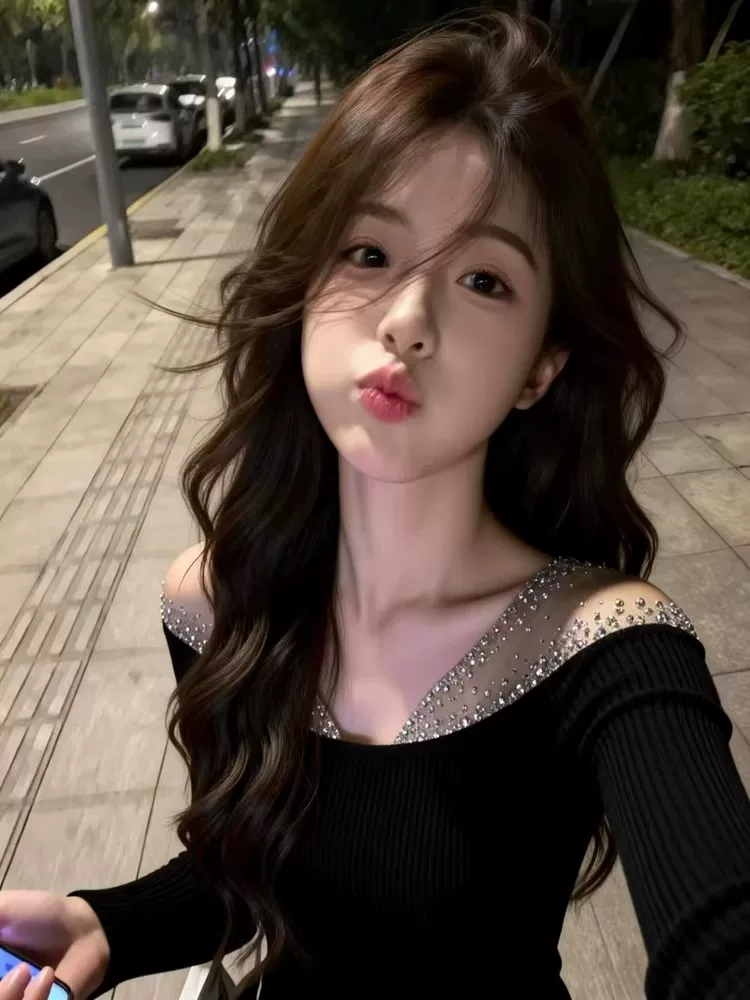 고유 한 아름다운 검정색 V넥 폭발 플래시 핫픽스 니트 기본 셔츠 여성 인사이드 가져 가라. 가을 겨울 자이언트 잘 생긴 ~ 중 겨울 의류 맨위
