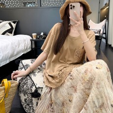 批发26夏季柔纱仙人碎花剪花工艺 粉绿色百褶A字半身裙