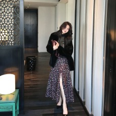 批发复古氛围感彩色波点不规则开叉<b class='q'>半身裙</b>女<b class='q'>高腰</b>大摆长裙