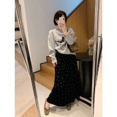 批发黑色波点a字加绒<b class='q'>半身裙</b>女秋季高腰新款百搭超好看长款裙子
