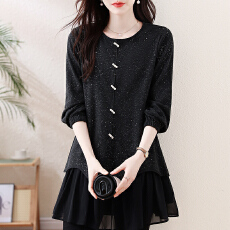 批发实拍2026春季新款<b class='q'>大码</b>胖MM遮肉显瘦亮闪闪拼接假两件百搭上衣