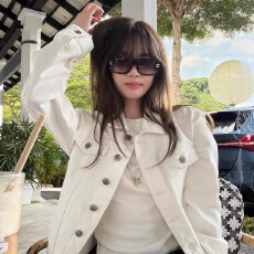 CEEYOU 高品撞色辑线正肩牛仔外套女春短外套通勤休闲风白色原牛