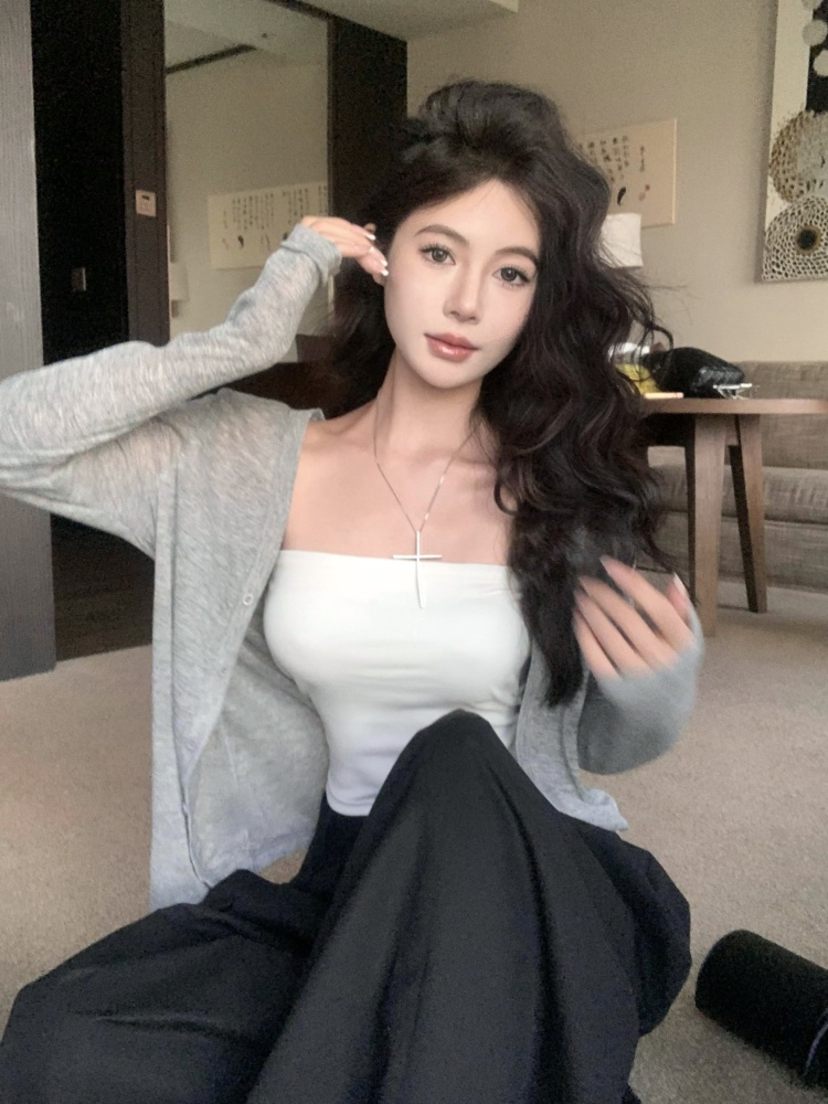실사 핫걸 섹시함 한 단어 어깨끈 가슴 패드 튜브탑 순수한 욕망 바람 몸매 가꾸기 얇은 스타일 오픈 가디건 세트 여성