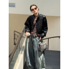 批发2025秋冬新款韩版气质辣妹宽松立领皮衣外套女装又a又飒夹克上衣