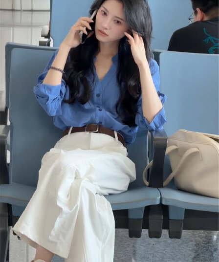 한 부서 출퇴근 바람 톰 글 래 원인 블루 V넥 긴팔 여성 셔츠 2026 여름 새로운 고급 센스 와이드 레그 팬츠 세트