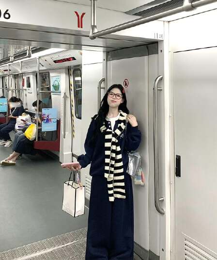 고급 센스 슬림해 보이는 스포츠 슈트 여성 봄 가을 루즈핏 한국 스타일 학생 후드티 긴 바지 캐주얼 투피스 세트 패션