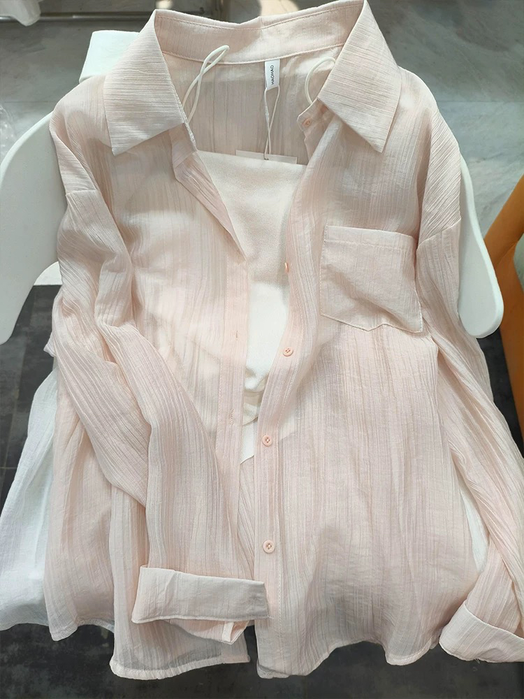 한 부서 질감 센스 자외선 차단 여성 셔츠 봄 작은 키 루즈핏 디자인 센스 외부 가져 가라. 출퇴근 캐주얼 셔츠 맨위