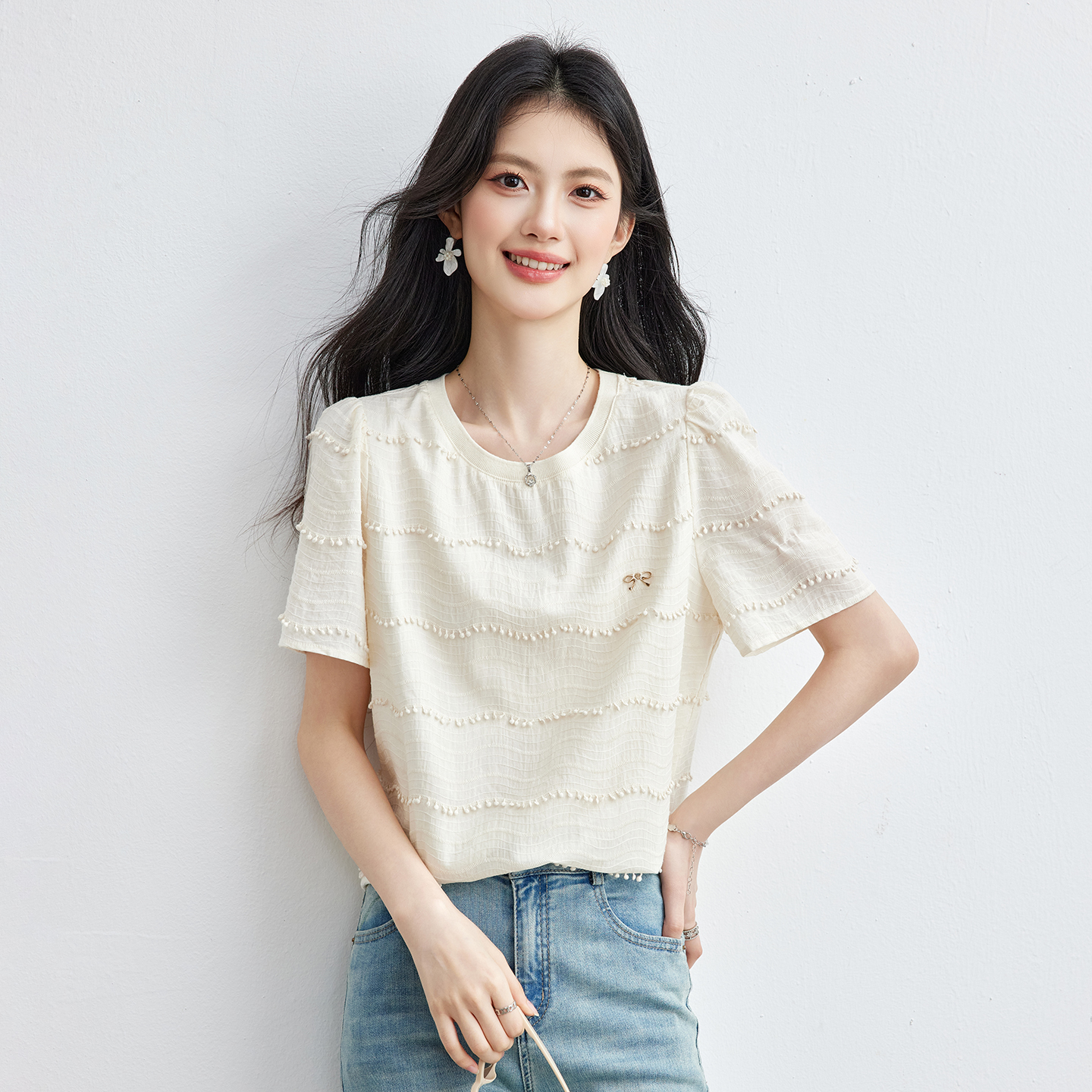 실사 디자인 센스 술 반팔 티셔츠 맨위 여성 2026 여름 새로운 루즈핏 느긋한 Chic 순면 작은 셔츠