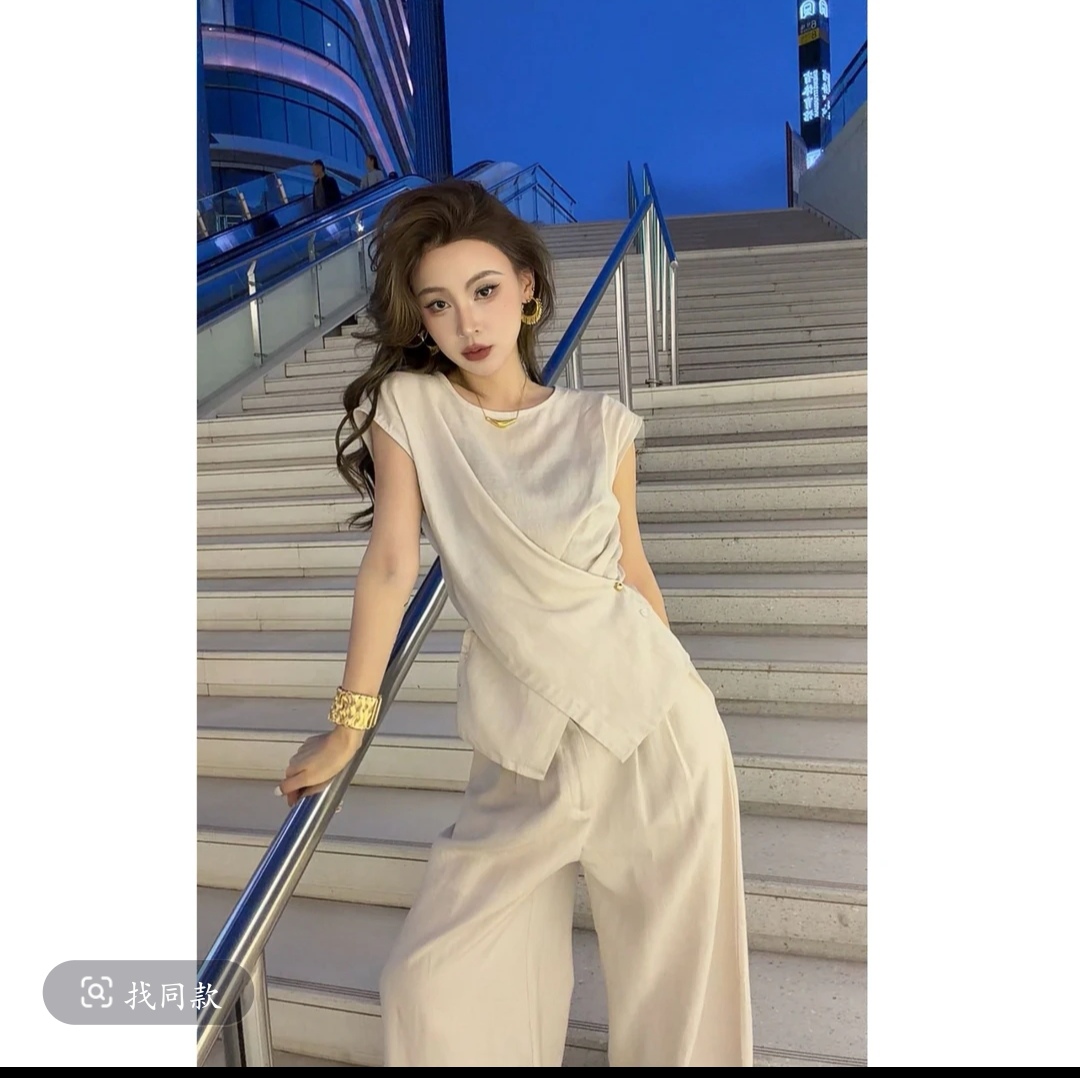 고급 센스 품격 아마 세트 여성 여름 새로운 품격 맨위 와이드 레그 팬츠 패션 슬림해 보이는 통기성 투피스 세트