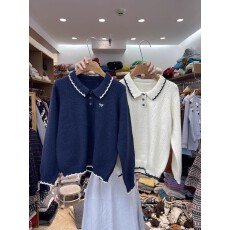 批发秋冬新款韩国东大门净色气质显瘦减龄百搭韩版<b class='q'>翻领</b>刺绣蝴蝶结毛衣