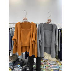 批发韩系方领高级感无袖吊带背心女+<b class='q'>宽松</b>显瘦针织开衫毛衣外套两件套