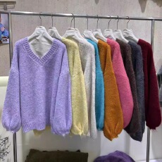 批发韩版镂空<b class='q'>v领</b>设计感纯色套头毛衣女2025秋冬季新款宽松针织衫上衣