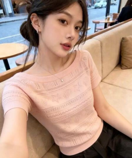 한 부서 부드러운 바람 홀로우 아웃 얼음 실크 오프숄더 반팔 니트 스웨터 여성 여름 새로운 핫걸 Chic 아름다운 맨위