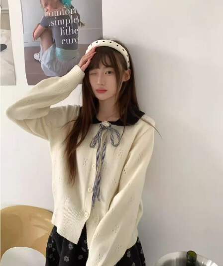 토지 작은 그룹 베이비 칼라 스웨터 오픈 가디건 여성 2025 겨울 새로운 레트로 다용도 달콤함 느긋한 품격 맨위