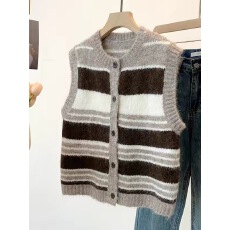 批发条纹<b class='q'>马甲</b>女秋冬针织背心灰色软糯宽松毛衣开衫叠穿坎肩上衣