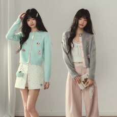 批发<b class='q'>甜美</b>休闲刺绣甜品动物开衫百搭显瘦撞色门襟小个子针织毛衣