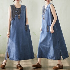 批发实拍2026夏大货复古盘扣拼色宽松长款开叉<b class='q'>牛仔</b>连衣裙长款背心裙