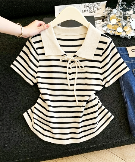 실사 스트라이프 POLO 칼라 얼음 실크 니트 반팔 티셔츠 여성 여름 얇은 스타일 통기성 레이스업 허리 수축 슬림해 보이는 맨위