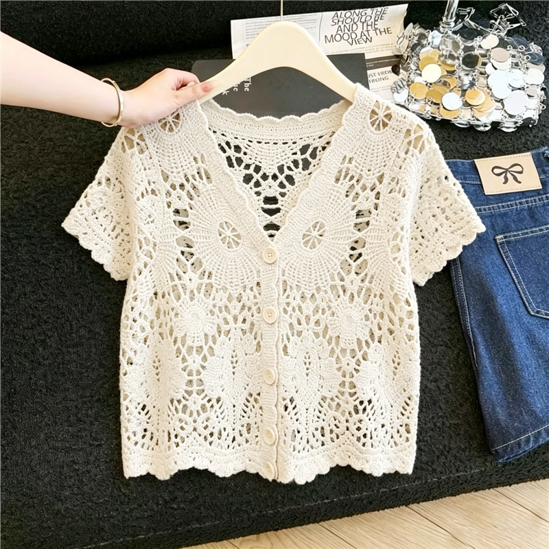 실사 프랑스식 자수 홀로우 아웃 V넥 반팔 레이스 셔츠 여성 여름 새로운 다용도 루즈핏 쇼트 스타일 오픈 가디건 맨위