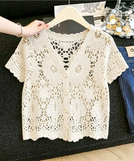 실사 프랑스식 자수 홀로우 아웃 V넥 반팔 레이스 셔츠 여성 여름 새로운 다용도 루즈핏 쇼트 스타일 오픈 가디건 맨위