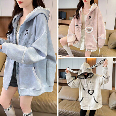 批发实拍 小众<b class='q'>原创</b>甜酷风长耳朵蕾丝连帽卫衣女宽松<b class='q'>设计</b>感开衫外套