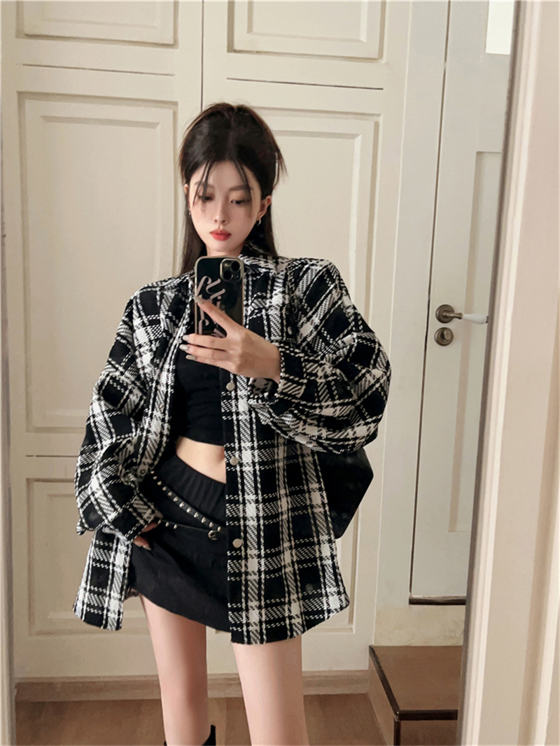 실사 정가 이른 가을 한국 스타일 레트로 격자 무늬 셔츠 재킷 디자인 센스 작은 대중 차 휴식 느긋한 바람 루즈핏 맨위