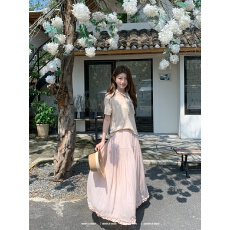 批发实拍韩系温柔风粉色大摆半身裙女 圆领复古针织宽松短袖<b class='q'>上衣</b>