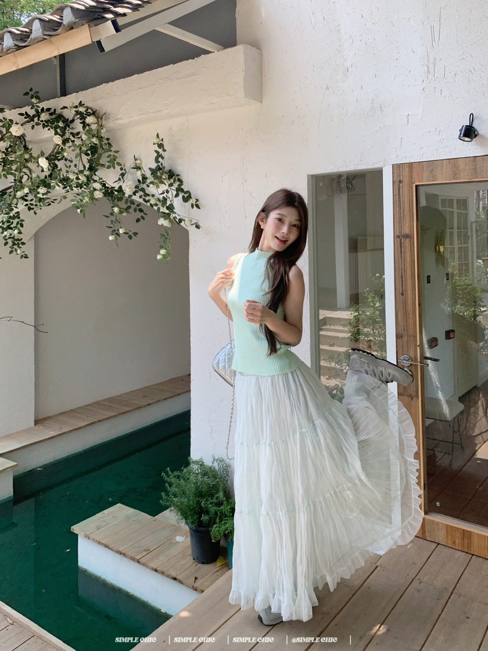 실사 디스플레이 화이트 박하 녹색 민소매 조끼 맨위 도루 센스 큰 진자 요정 가스 펄럭 이는 학위 가발 반신 스커트 롱 스커트