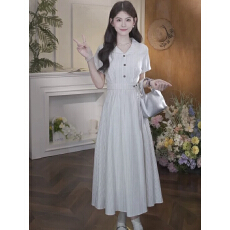 批发孕妇哺乳<b class='q'>夏</b>款法式浪漫温柔风女<b class='q'>夏</b>季新款小众杏色短袖连衣裙