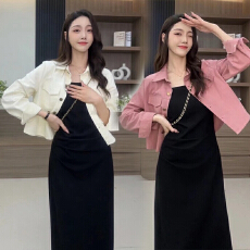 批发2026<b class='q'>春</b>秋季哺乳衣外出辣妈款产后喂奶衣服法式吊带哺乳连衣裙套装