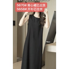 批发柒院秋季高级亮片显气质遮肉显瘦黑色背心裙 搭配红色开衫也有
