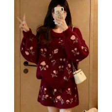 批发2025新款韩版花朵<b class='q'>印花</b>针织<b class='q'>套装</b>女秋冬慵懒风气质显瘦减龄两件套